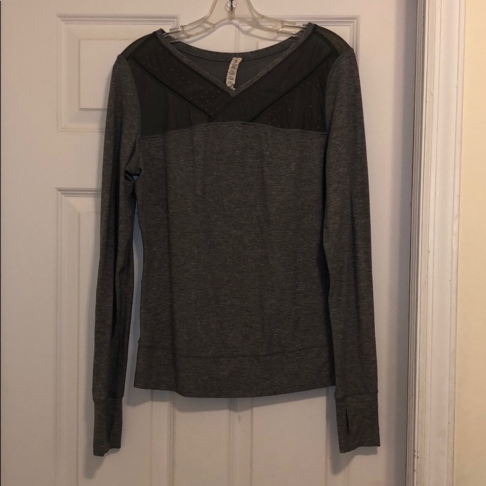 Lululemon Just Breathe LS 8 Top